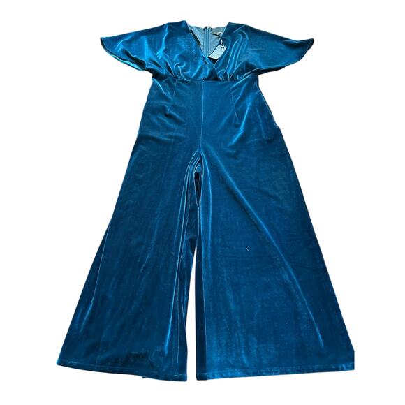 NWT Luna Greylin Velvet Jumpsuit - Size L - Picture 4 of 11